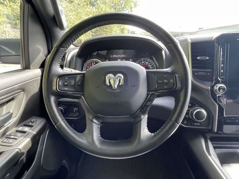 Used 2023 RAM 1500 Big Horn AWD/4WD image 14