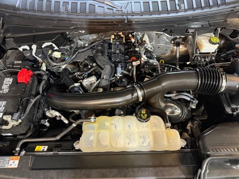 Used 2024 Ford Expedition Max XLT image 52