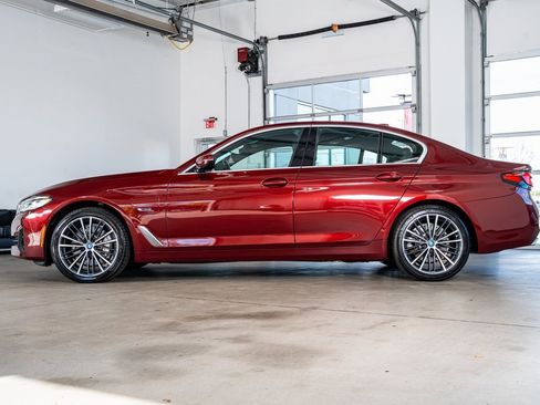 Used 2023 BMW 530e xDrive image 8