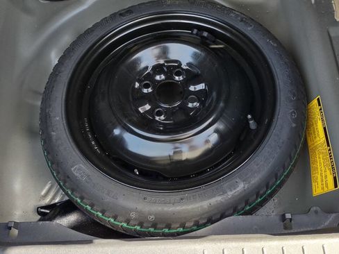 Used 2007 Toyota Yaris Sedan image 32