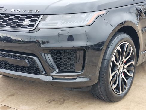 Used 2021 Land Rover Range Rover Sport HSE Dynamic image 9