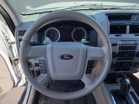 Used 2009 Ford Escape 2WD Hybrid image 24