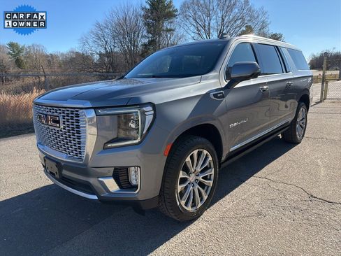 Used 2022 GMC Yukon XL Denali w/ Max Trailering Package image 6
