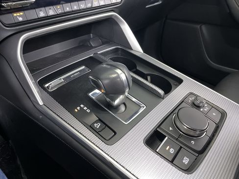 Used 2024 MAZDA CX-90 3.3 Turbo w/ Preferred Plus image 17