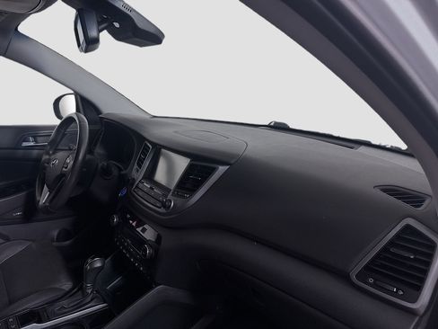 Used 2018 Hyundai Tucson Limited w/ Ultimate Package 02 image 30