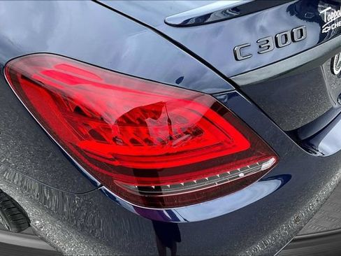 Used 2019 Mercedes-Benz C 300 4MATIC Sedan image 22
