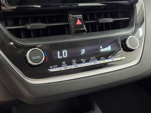 Used 2023 Toyota Corolla LE FWD image 20