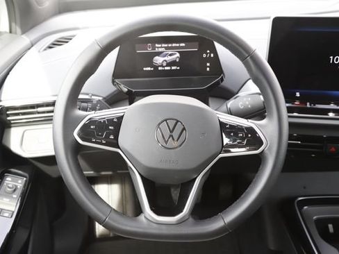 Used 2025 Volkswagen ID.4 Pro AWD/4WD image 20