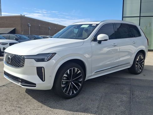 New 2026 Volvo XC90 B6 Plus w/ Protection Package Premier image 10