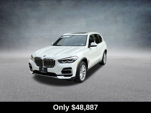 Used 2023 BMW X5 xDrive40i w/ Premium Package image 4