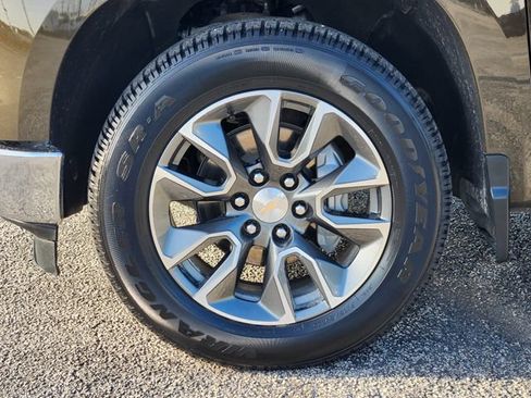 Used 2023 Chevrolet Silverado 1500 LT w/ Texas Edition Plus RWD image 10