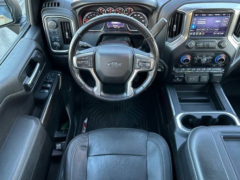 Used 2021 Chevrolet Silverado 1500 LT Trail Boss image 17