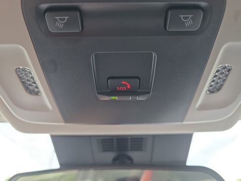 Used 2026 Toyota Camry LE FWD image 32