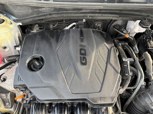 Used 2023 Kia Sportage EX image 13