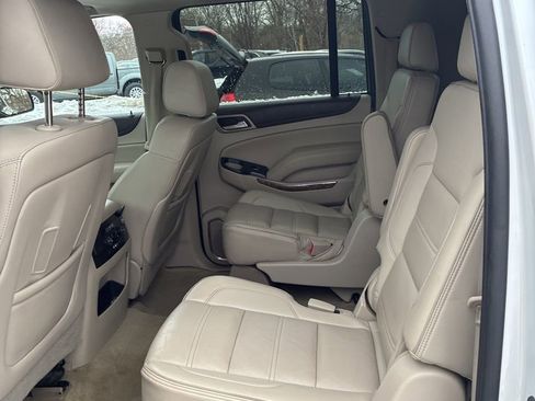 Used 2016 GMC Yukon XL Denali w/ Open Road Package image 12