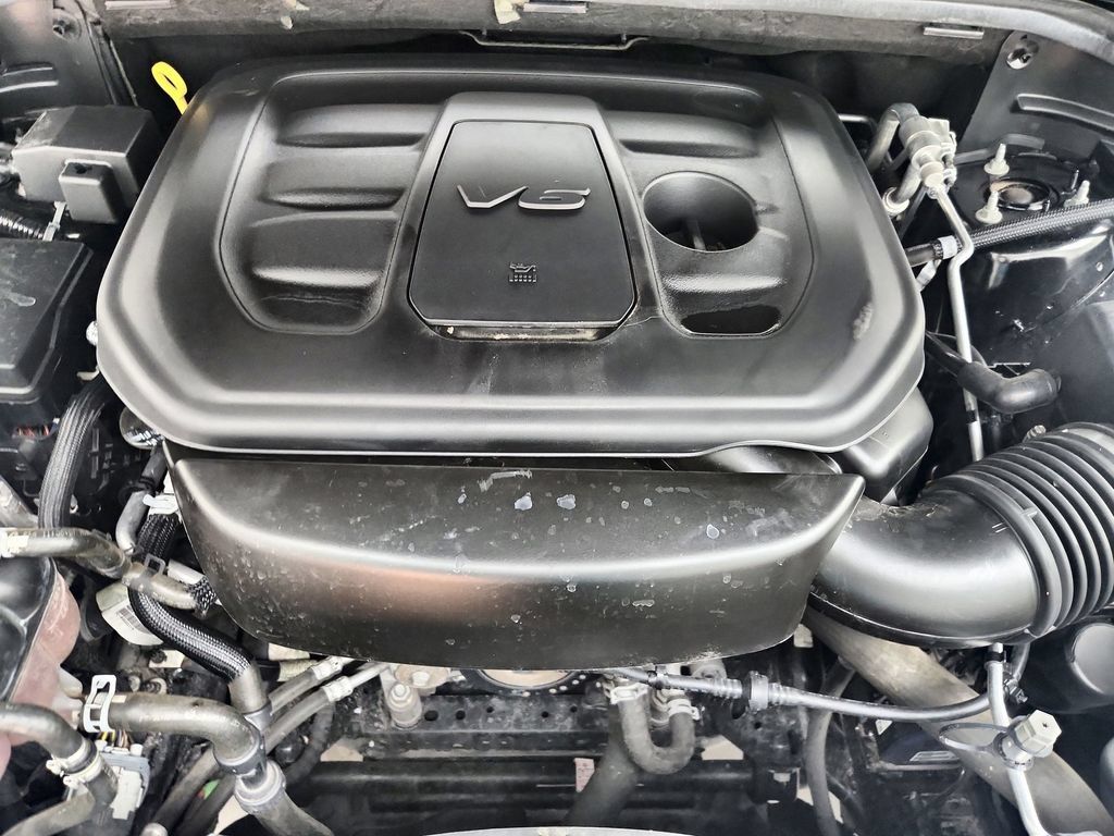 Certified 2022 Jeep Grand Cherokee Limited AWD/4WD image 40