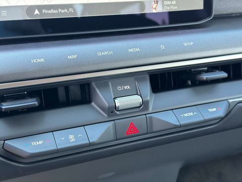 New 2026 Kia EV9 Wind image 26