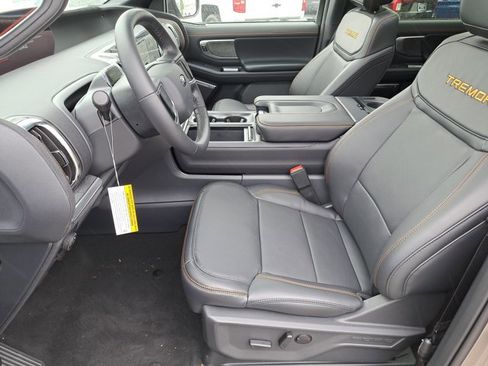 New 2026 Ford Expedition Tremor image 20