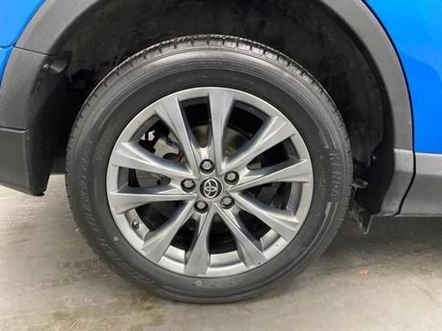 Used 2017 Toyota RAV4 Limited w/ Advanced Technology Package AWD/4WD image 18