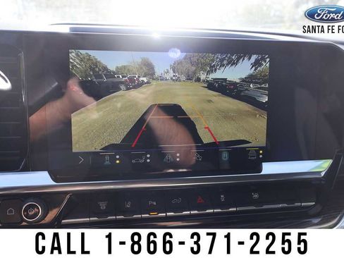 Used 2025 Chevrolet Silverado 2500 LT w/ Safety Package image 38