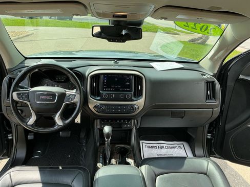 Used 2022 GMC Canyon Denali RWD image 11