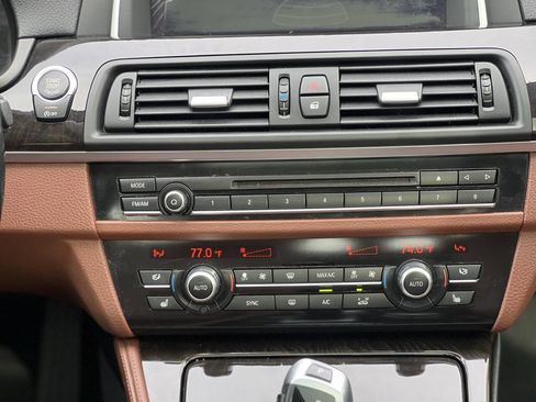 Used 2015 BMW 528i xDrive Sedan image 23