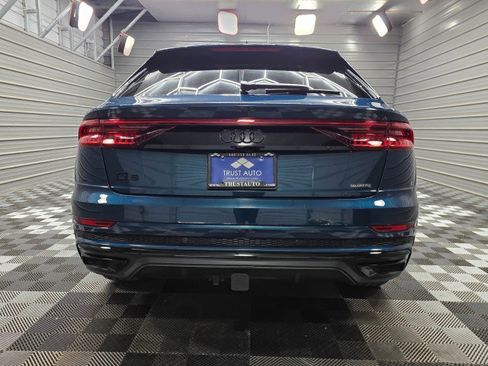 Used 2021 Audi Q8 Premium Plus AWD/4WD image 5