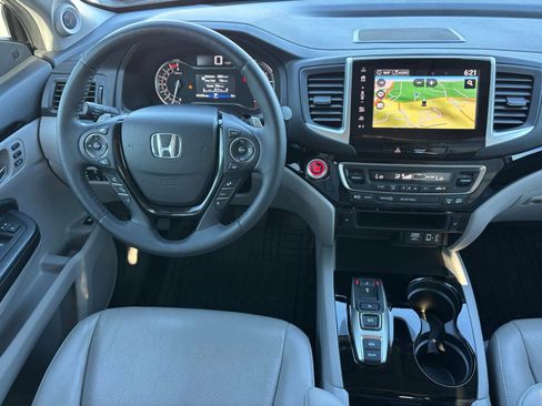 Used 2020 Honda Ridgeline RTL-E image 16