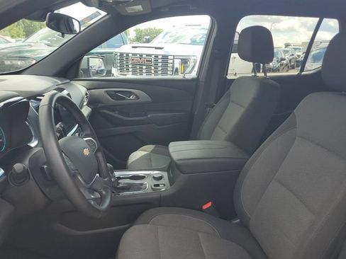 Used 2023 Chevrolet Traverse LT AWD/4WD image 17