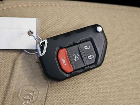 New 2026 Jeep Gladiator Sport image 30