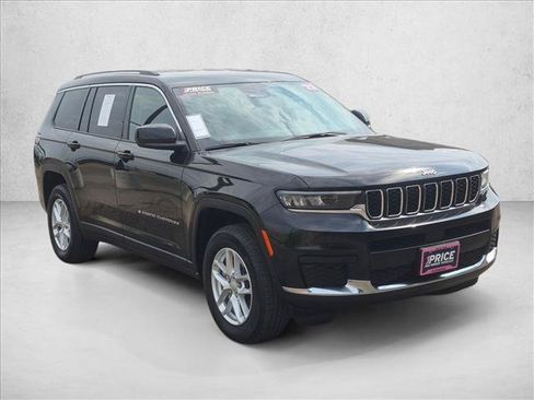 Used 2023 Jeep Grand Cherokee L Laredo AWD/4WD image 3