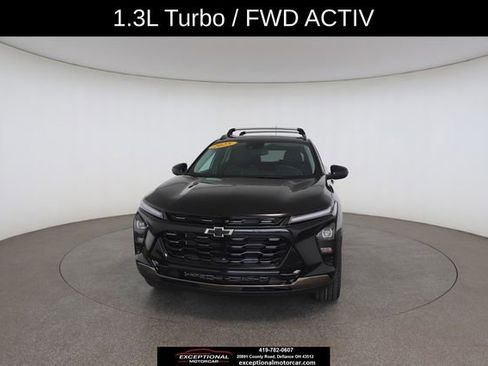 Used 2025 Chevrolet Trax ACTIV w/ Driver Confidence Package FWD image 32