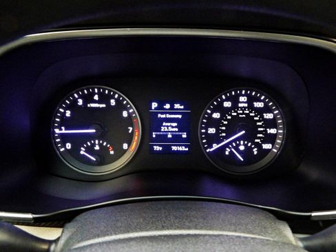 Used 2019 Hyundai Tucson SE image 15