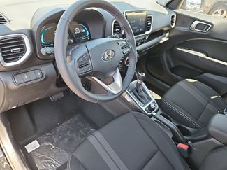 New 2026 Hyundai Venue SEL FWD video 3