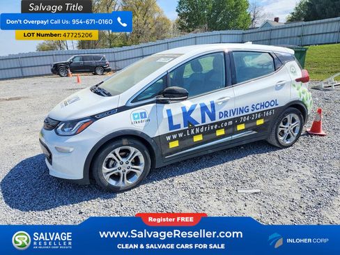 Used 2020 Chevrolet Bolt LT FWD image 1
