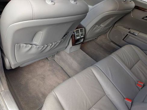 Used 2008 Mercedes-Benz S 550 image 19