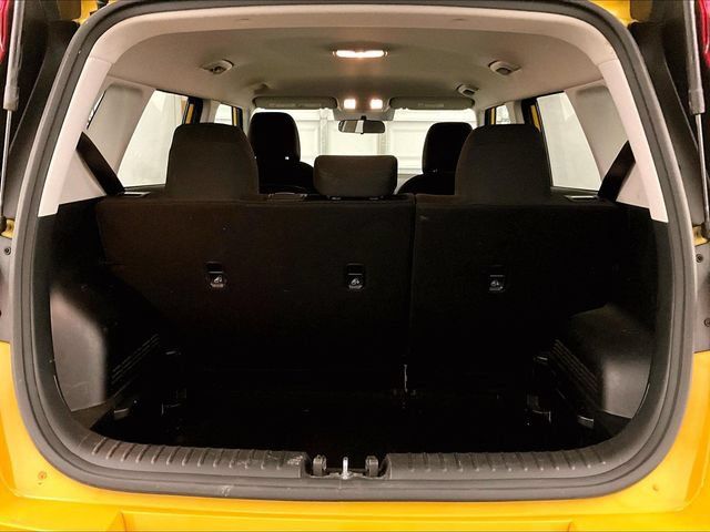 Used 2020 Kia Soul LX FWD image 34