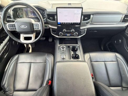 Used 2024 Ford Expedition Max XLT AWD/4WD image 14