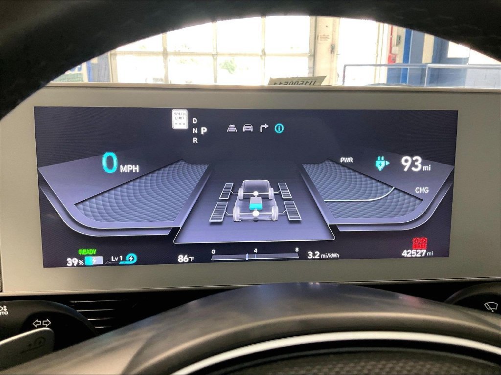 Used 2024 Hyundai Ioniq 5 Limited AWD/4WD image 25