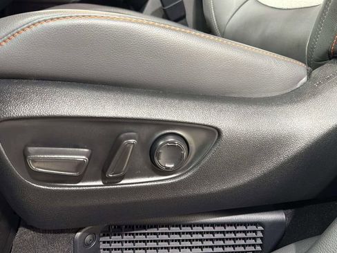 Used 2024 Toyota Sienna XSE AWD/4WD image 31
