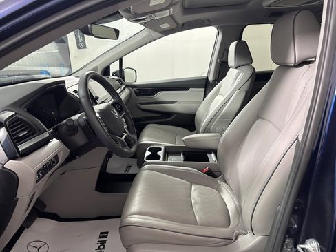Used 2024 Honda Odyssey Elite image 14