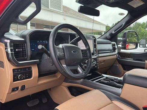 Used 2024 Ford F250 Lariat w/ Tremor Off-Road Package AWD/4WD image 26