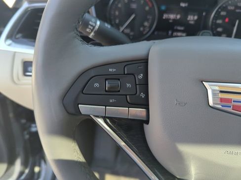 Used 2023 Cadillac XT6 Premium Luxury w/ Technology Package image 21