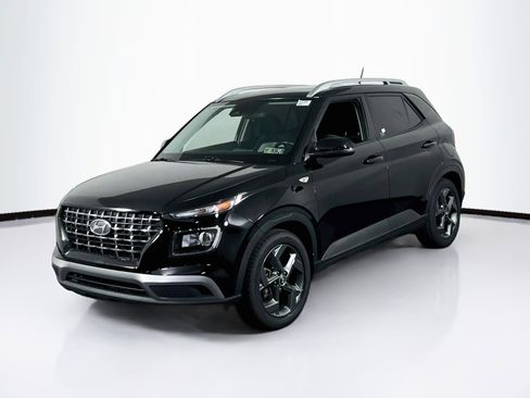 Used 2023 Hyundai Venue SEL FWD image 1