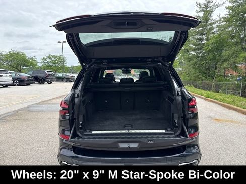 Used 2025 BMW X5 xDrive50e w/ M Sport Package AWD/4WD image 29