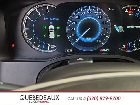 Used 2019 Cadillac Escalade Luxury AWD/4WD image 16