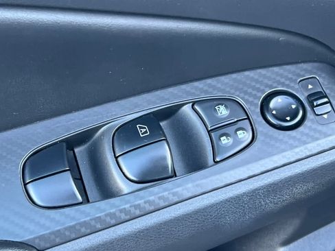 Used 2022 Nissan Altima 2.5 SV image 13