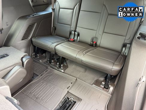 Used 2024 GMC Yukon Denali AWD/4WD image 34