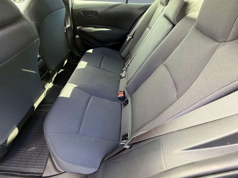 Certified 2022 Toyota Corolla LE image 28