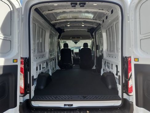 New 2026 Ford Transit 250 148 Medium Roof Extended AWD image 10